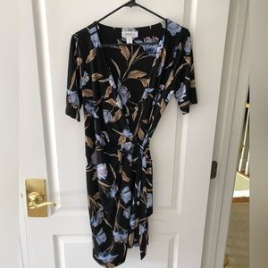 Blue and black maternity